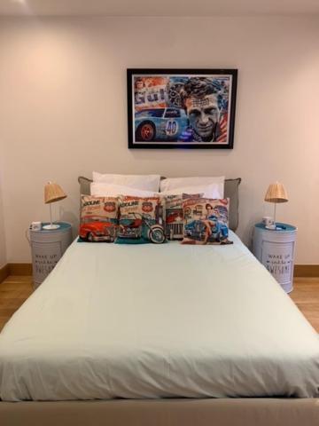 Highly Recommended Apartment Steps From The Lake Анси Екстериор снимка